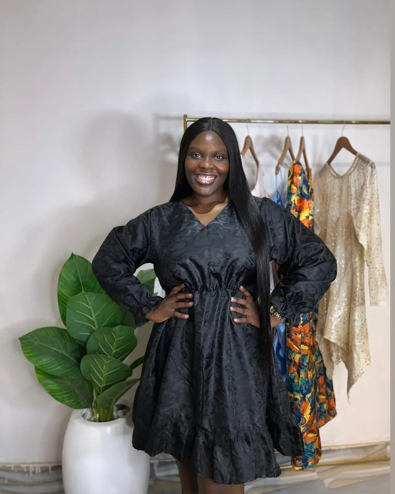 Black Ruffle Mini